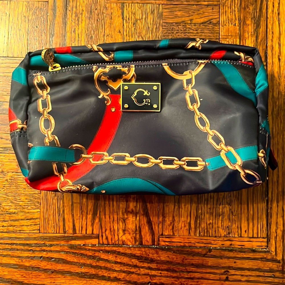 🥳Host Pick🤩C Wonder Cosmetic Case 💄